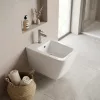 Tina bideu de perete