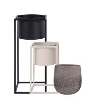 Ghivece și jardiniere